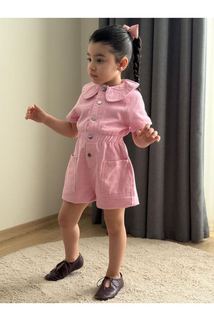 Kız Çocuk Yaka Taş Detaylı Şortlu Denim Tulum
