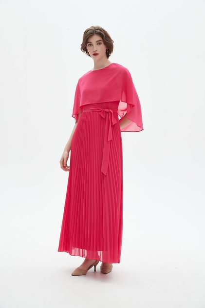 Long Dress with Bell Sleeves and Round Neck