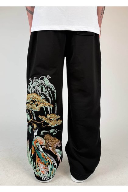 Terasu Night Bloom Embroidered Premium Sweatpants