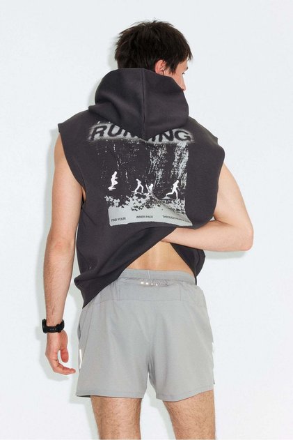 Sleeveless Sports hoodie with DryMoveâ„¢