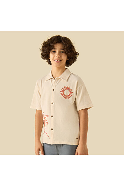 Short Sleeves Shirt with Embroidery