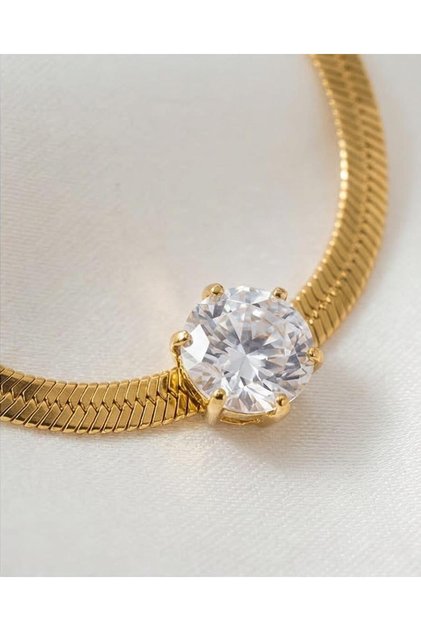 Flat Chain Solitaire Necklace