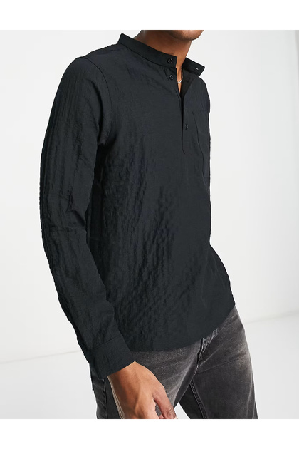 Camasa, Negru