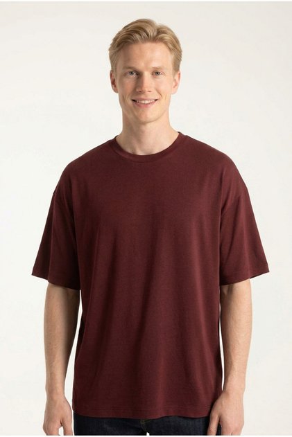 Men's Burgundy Oversize Modal Fabric Silky Textured Crew Neck T-Shirt