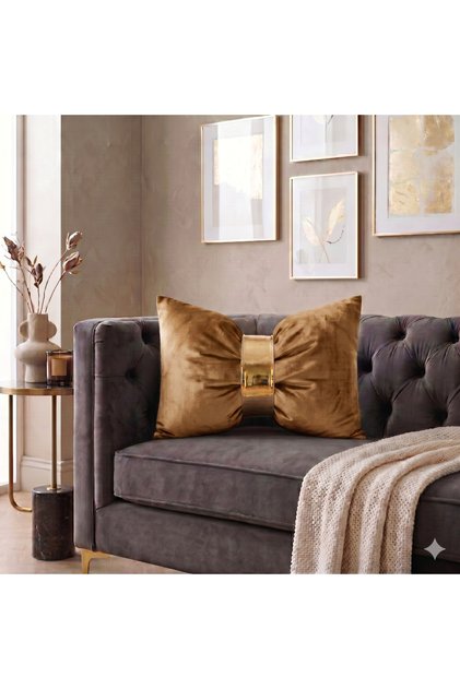 Özel Tasarım Fiyonk Kadife Kırlent Kılıfı - Lüks Metal Tokalı Yastık Kılıfı ( 50 x 30 cm) Papyon