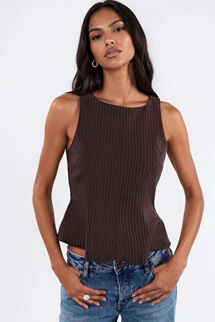 Hiccup Kolsuz Peplum Top - Fiyatı, Yorumları