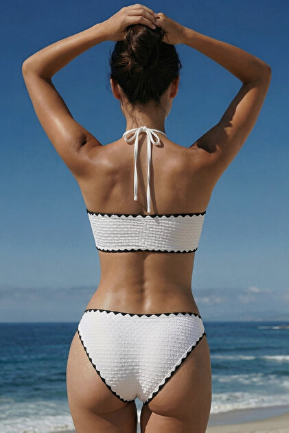 Bernato Monaco Dokulu Halka Detaylı Straplez Bikini Takımı – Siyah