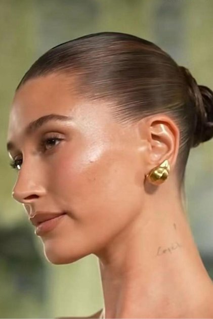 Hailey Vibe Design Earrings