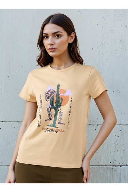 YOUTH WOMAN GRAPHIC CORE TEES