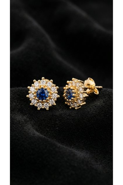 Safir Taşlı Gold Yuvarlak Anturaj Minimal Çivili Gümüş Küpe RE10147