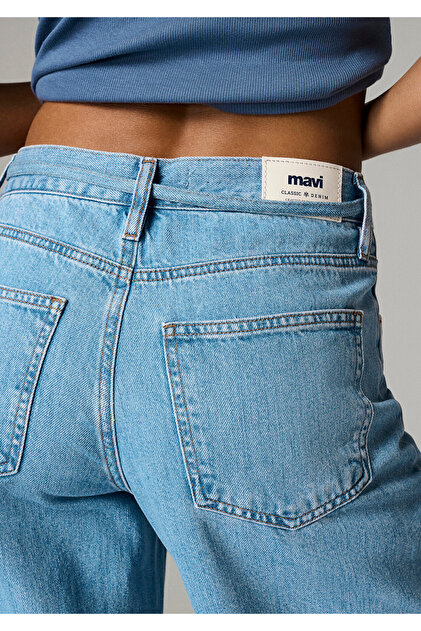 Mavi Wendy Classic Denim Açık Jean Pantolon 1012626-A4176 - Fiyatı