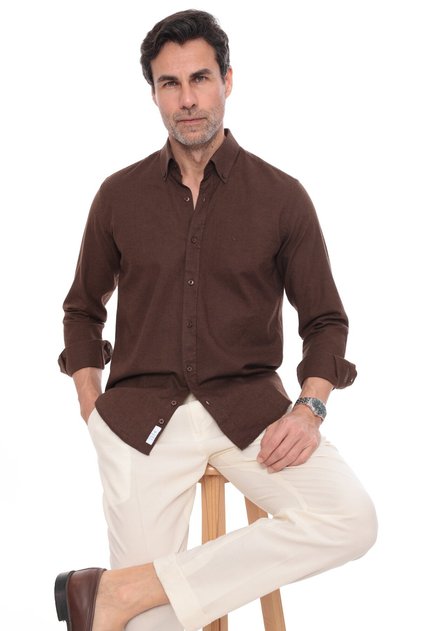 Slim Fit Uzun Kol Yaka Düğmeli Nefes Alan Keten Hediye Kutulu Erkek Gömlek FS-004548 - Koyu Kahve