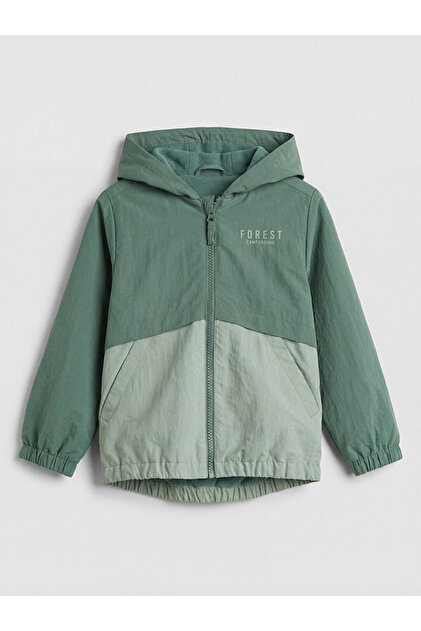 Αγορίστικο αδιάβροχο με κουκούλα και χρωματικά μπλοκ