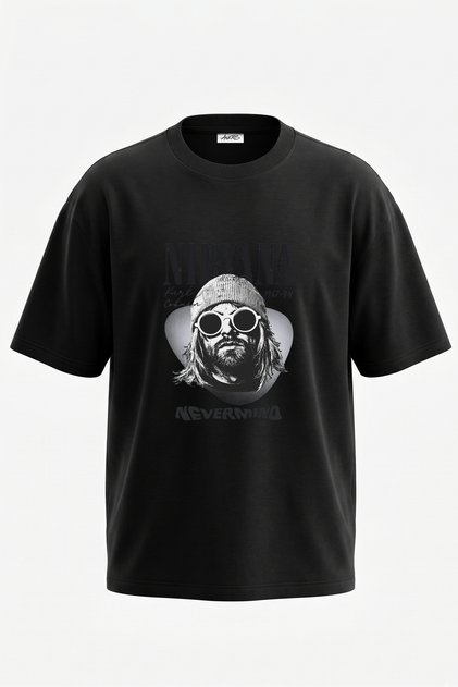 Kurt Cobain_1 Design Back Printed Cotton Black Oversize T-Shirt