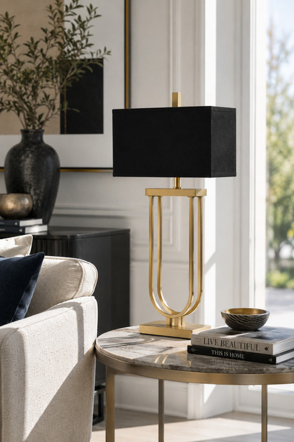 Vinner Luxury Valiant Antik Pirinç Renk Masa Lambası Siyah Şapkalı