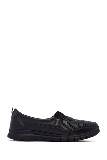 Women's Black Stone Detailed Leather Comfort Shoes 25Afd500918