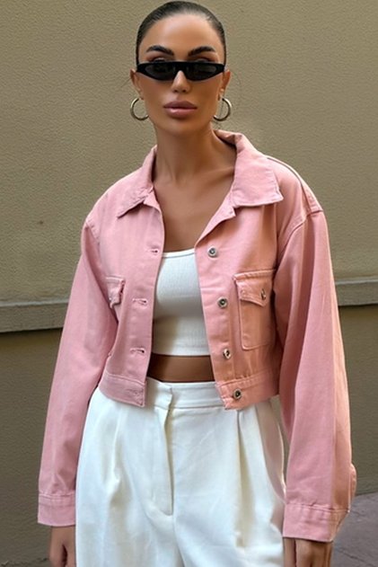 Yakalı Uzun Kollu Rahat Kalıp Düğmeli Göğüs Cepli Yıkamalı Şık ve Cool Kısa Denim Kot Ceket