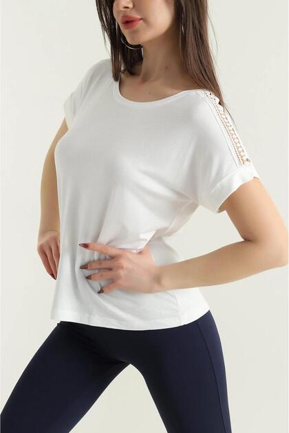 Women's Authentic Knitted Viscose Basic Blouse with Guipure Detail on the Shoulder