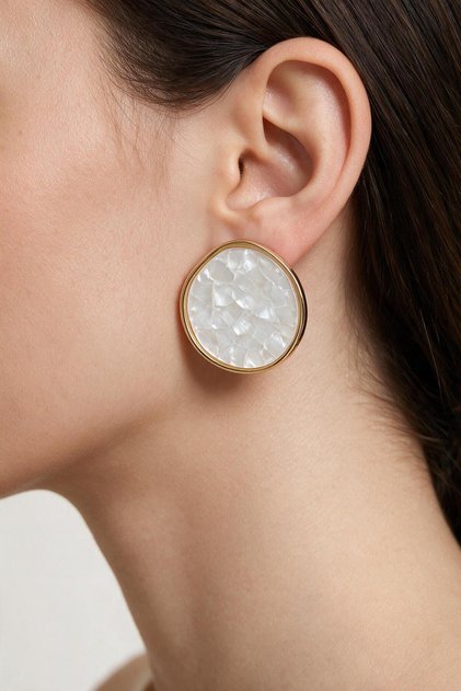 Women's Pearlescent Round Gold White Earrings