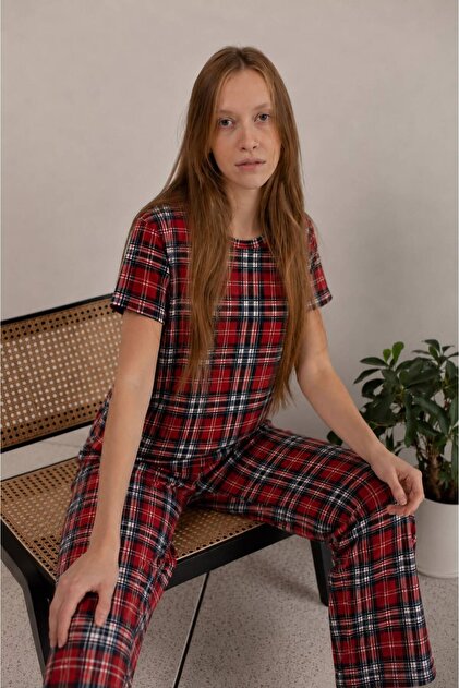 طقم بيجامة نسائي فضفاض بأكمام قصيرة ومقاس مريح من القطن بنسبة 100% بنمط Sunny Mood