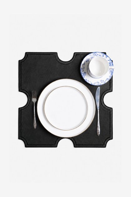 Embroidered Leather American Service Set of 2 Double-Sided Square Placemats 45X45 cm Otis Black