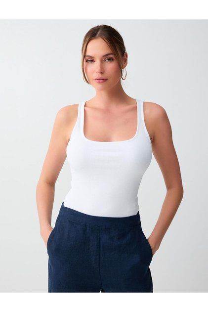White Slim Fit Square Neck Knitted Undershirt