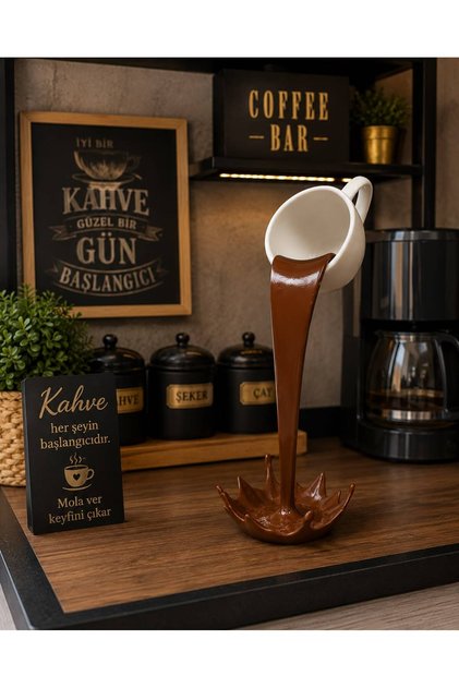 Dekoratif Dökülen Kahve Figürü - Kahve Köşesi