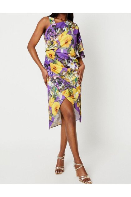 Rochie scurta, Mov