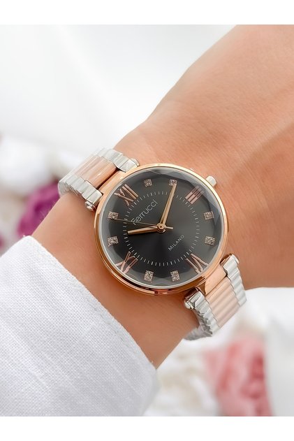 New Season Women's Wristwatch