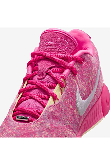 Nike LeBron 21 