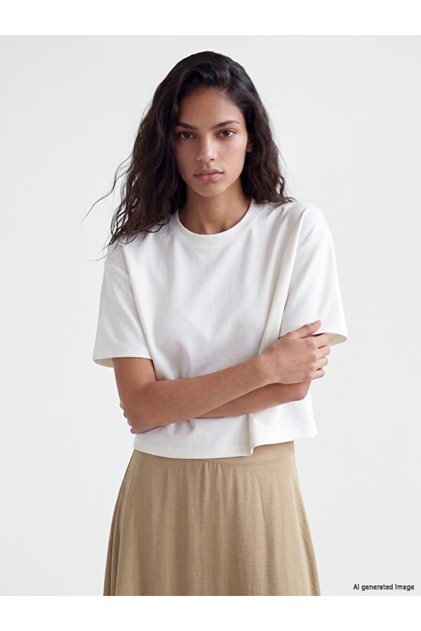 Quality Pieces from Çelebi Store Soft Touch Wide Fit Women's T-Shirt
