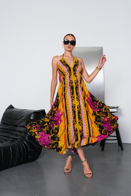Long Oversized Dress with Halter Neck Detail and Backless Slit