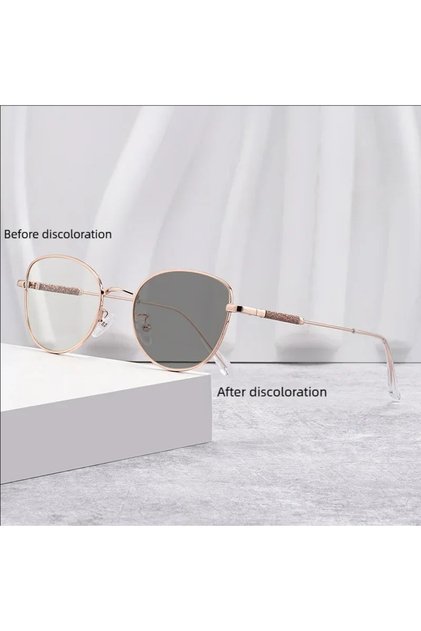 -175 Gold 2025 New Fashion Cat Eye Glasses Popular Non-face Glasses Frame Light-discolored Myopia Gl