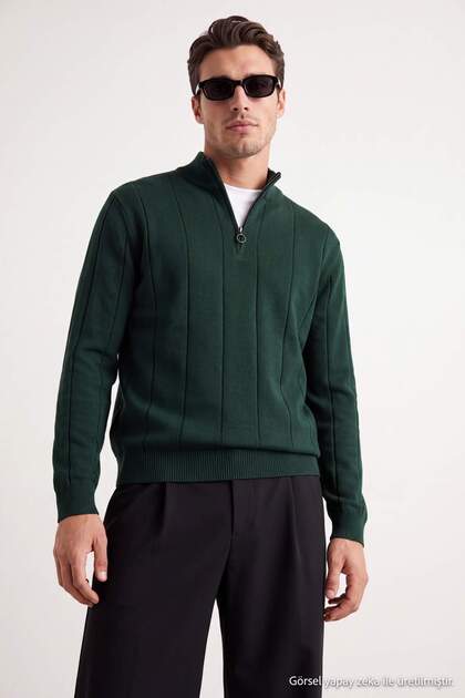 Emerald Green Regular/Normal Cut Line Textured Stand Collar Zipper Thin Sweater Tmnaw27Kz00011