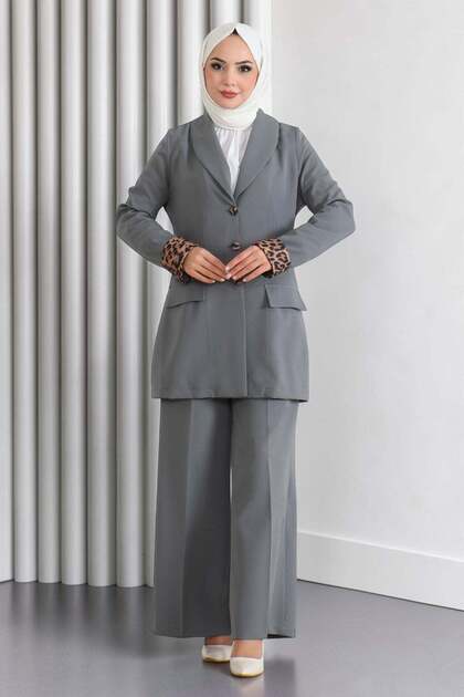 Leopard Patterned Suit Gray 19218