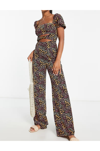 Salopeta, Floral print