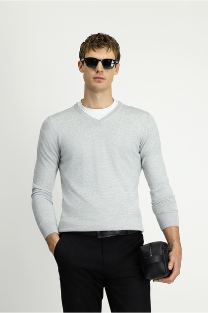 V-Neck Regular Fit Warm Wool Knitwear Sweater