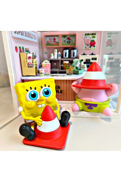 Sünger Bob Patrick Trafik Konisi Temalı Mini Figür Seti – Koleksiyonluk Dekor