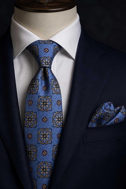 Blue Motif Pattern Classic Tie with Handkerchief Kk13737