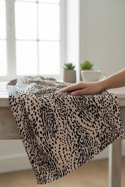 Modern Patterned Polyester Elastane Knitted Fabric | 1 Meter | Length: 160cm