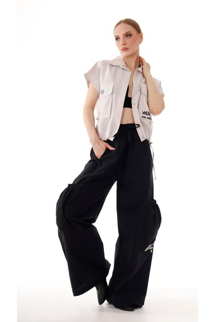 Set vestă și pantaloni largi