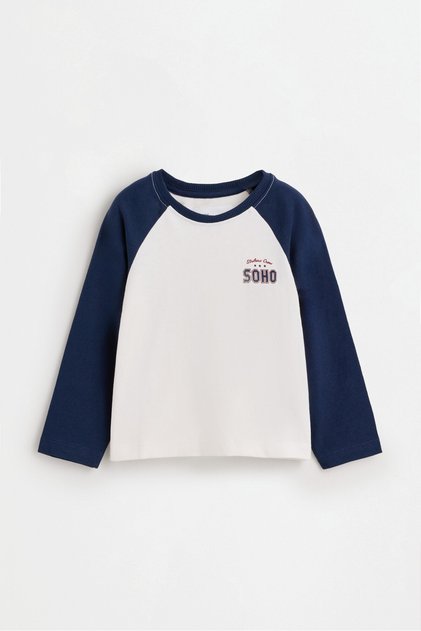 Yazılı reglan kol t-shirt