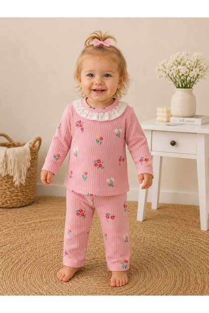Girl's Figured Cotton Set