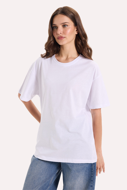 Kadın Slim Fit Dar Kesim %100 Pamuk Kısa Kollu Bisiklet Yaka Beyaz Tişört Bluz