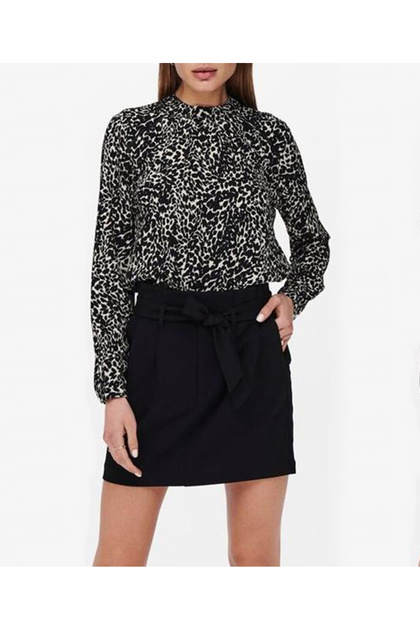 Bluza, Negru