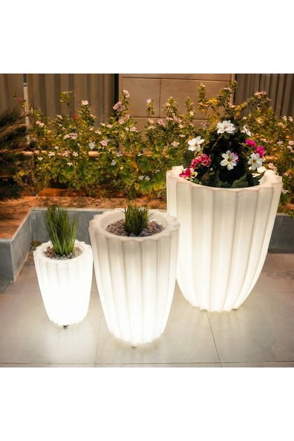 Modern 3-Piece Led Planter Set
