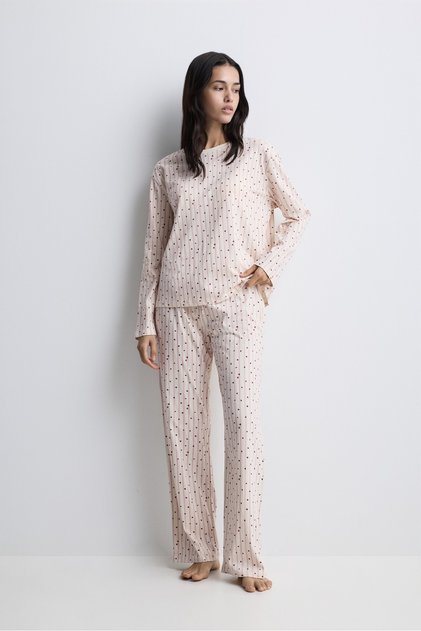 Baskılı uzun pijama takımı