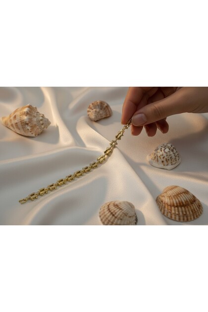 Gold Geometric Stone Detailed Women's Bracelet – Stainless Steel Elegant Chain Bracelet