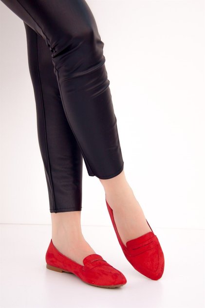 Red Women's Ballerina Flats D290092602
