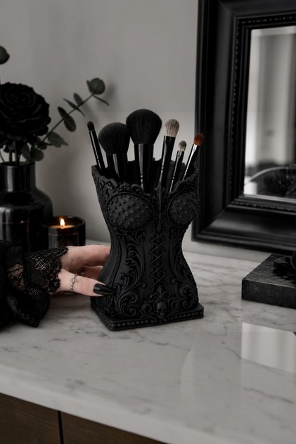 Decorative Makeup Brush Holder Organizer Pen Holder with Gothic Corset Design 14 cm